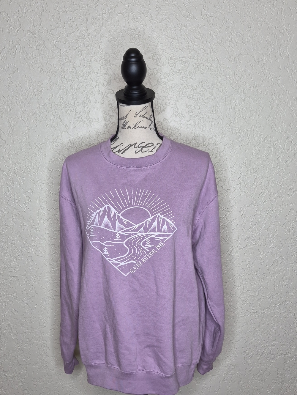 Prairie Mountain Glacier National Park Sweatshirt Purple‎ Size M